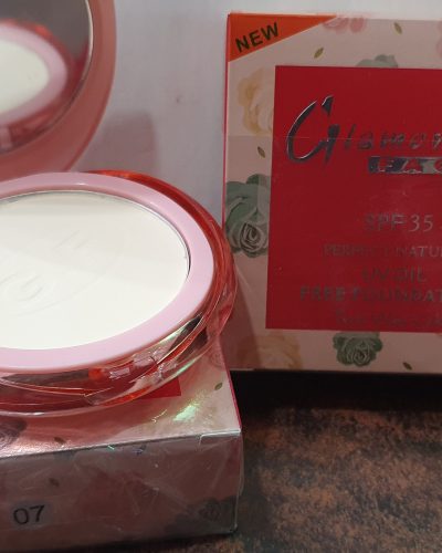 glamorous face powder 07